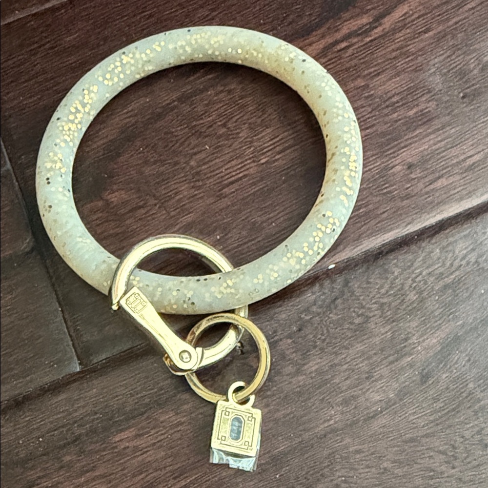 Stylish Gold and Tan Key Holder Bracelet